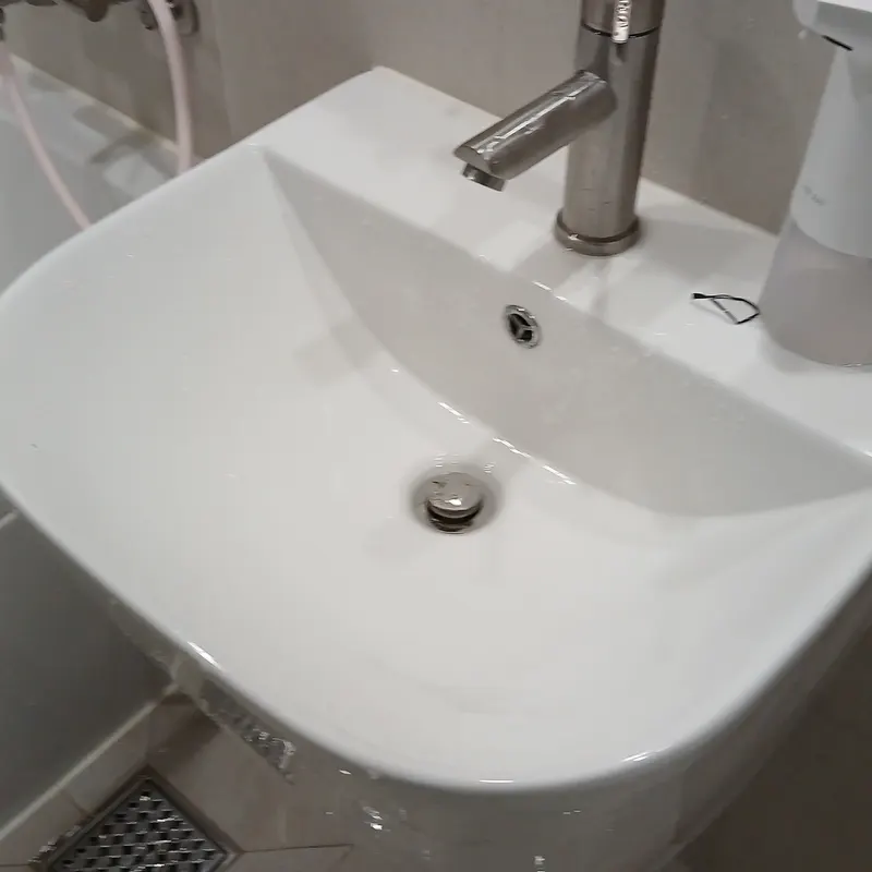 대흥면 식당 1층 화장실